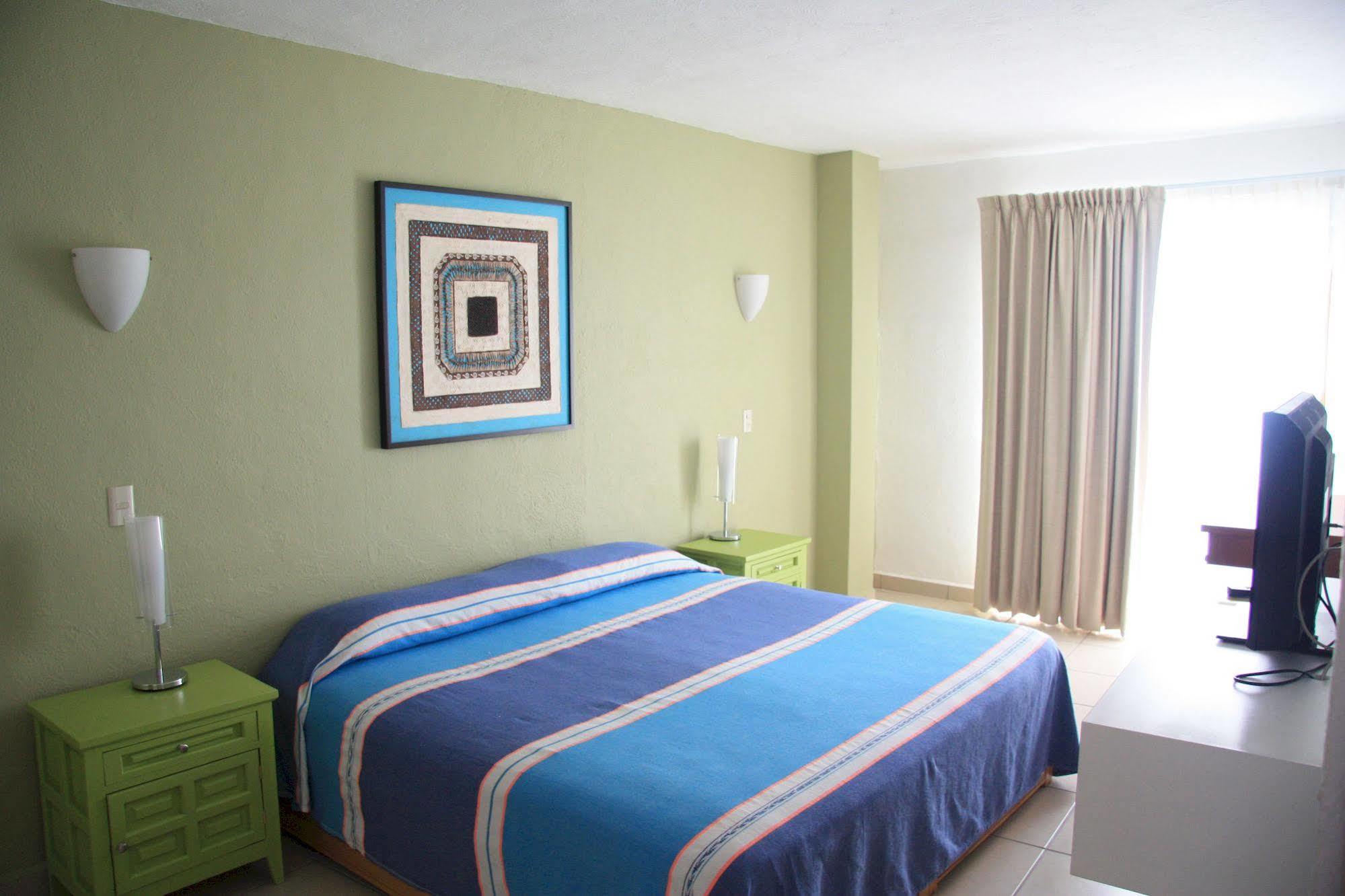 Amapas Apartments Puerto Vallarta - Adults Only Екстер'єр фото